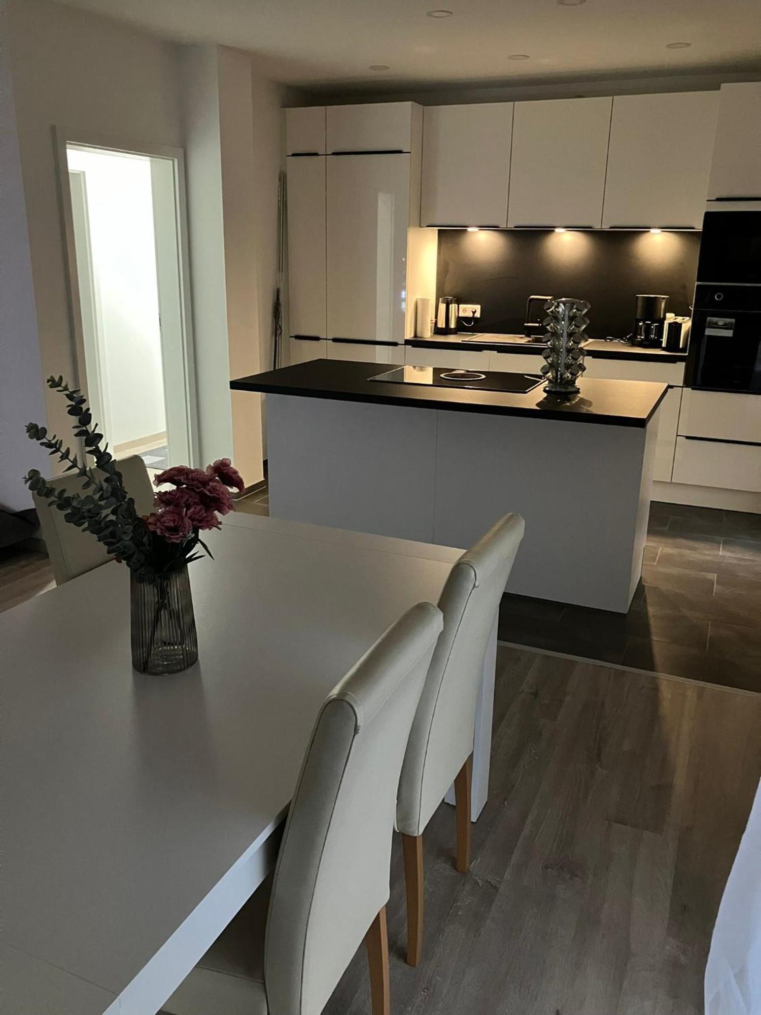Moderne Einliegerwohnung Naehe Ingolstadt Und Bad Goegging Munchsmunster Luaran gambar